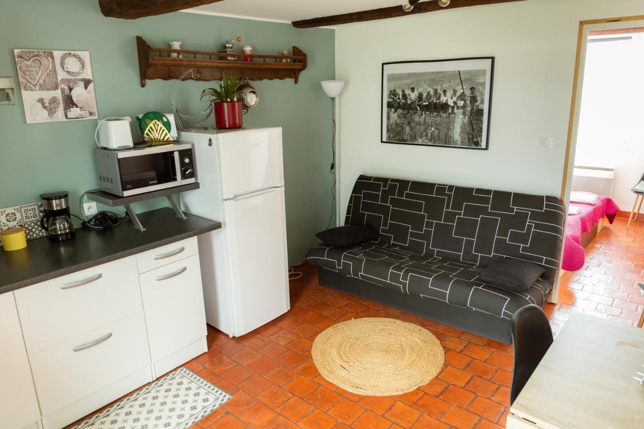 Studio Bienvenue Du Cote De Chez Nous Avec Jardin Privatif Wignehies Bagian luar foto
