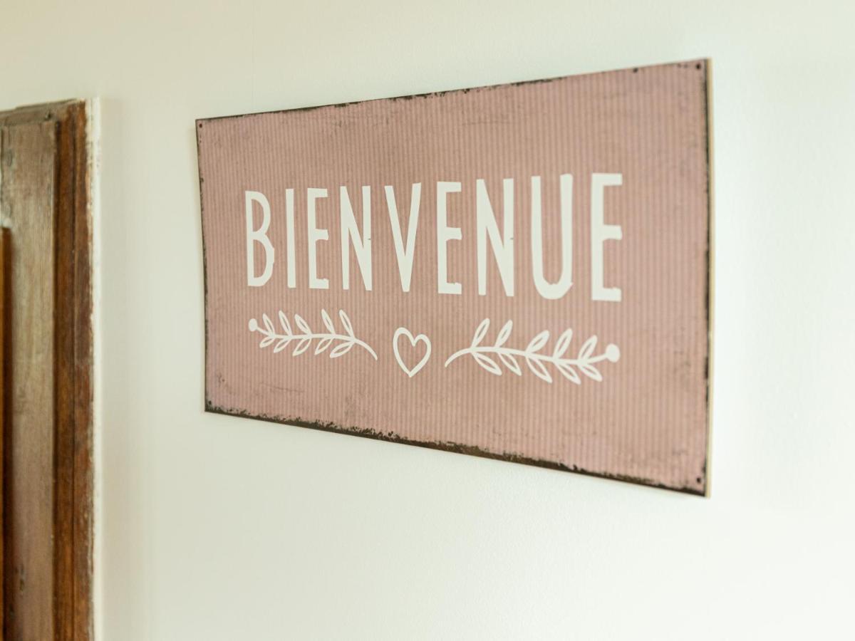 Studio Bienvenue Du Cote De Chez Nous Avec Jardin Privatif Wignehies Bagian luar foto
