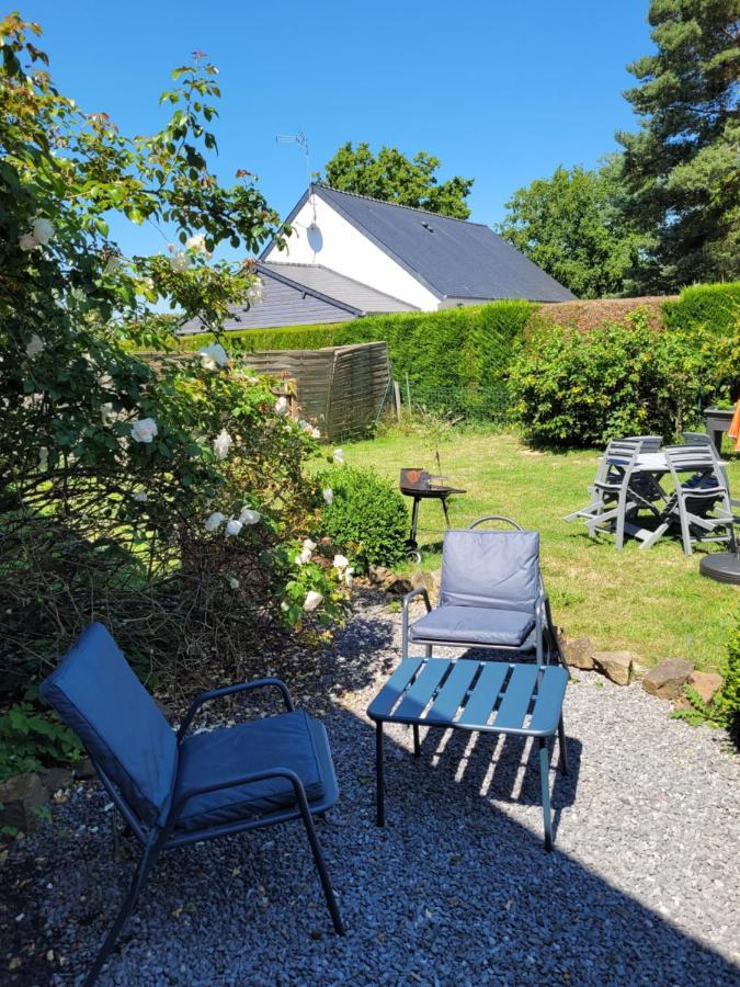 Studio Bienvenue Du Cote De Chez Nous Avec Jardin Privatif Wignehies Bagian luar foto